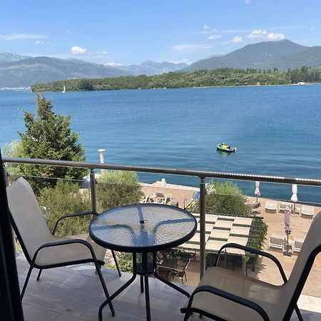 Apartmani Mia Tivat Exteriér fotografie