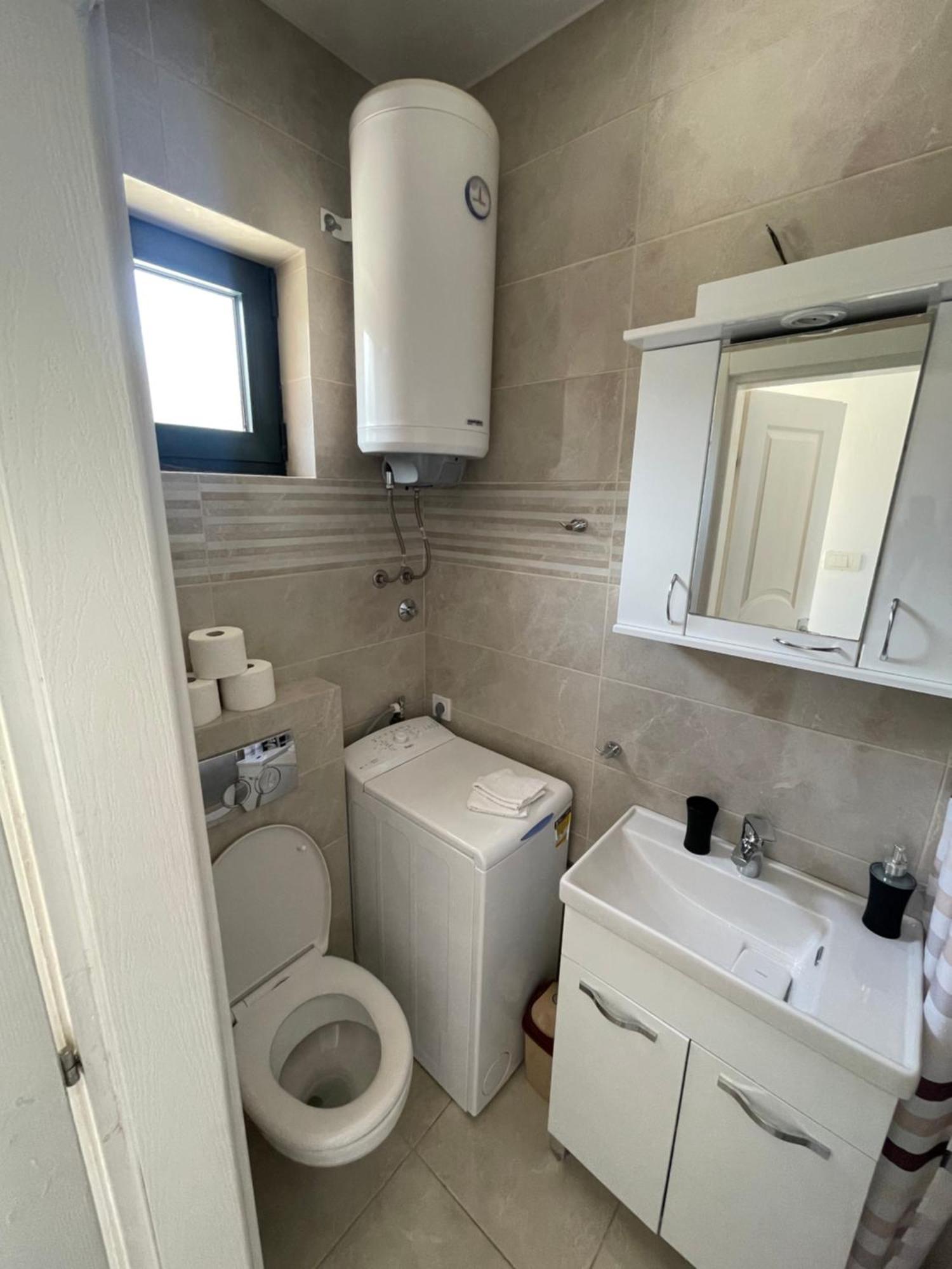 Apartmani Mia Tivat Exteriér fotografie