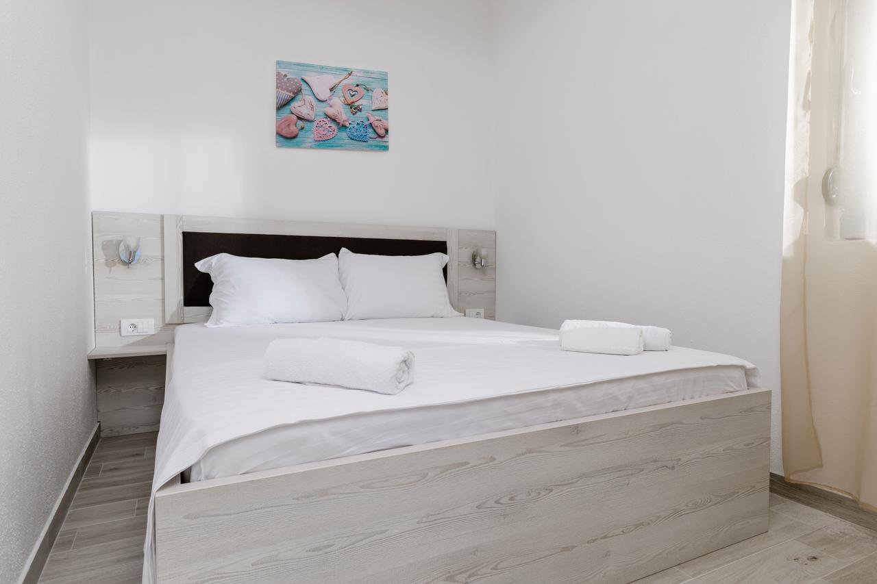 Apartmani Mia Tivat Exteriér fotografie