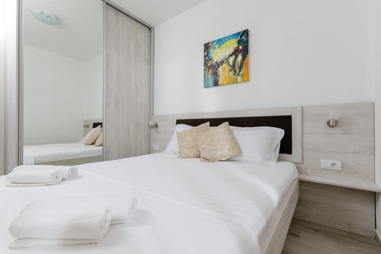 Apartmani Mia Tivat Exteriér fotografie