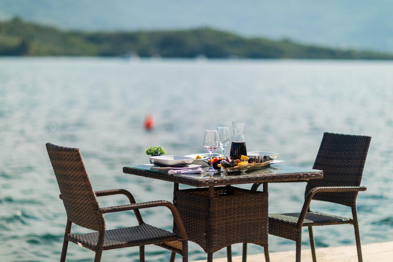 Apartmani Mia Tivat Exteriér fotografie