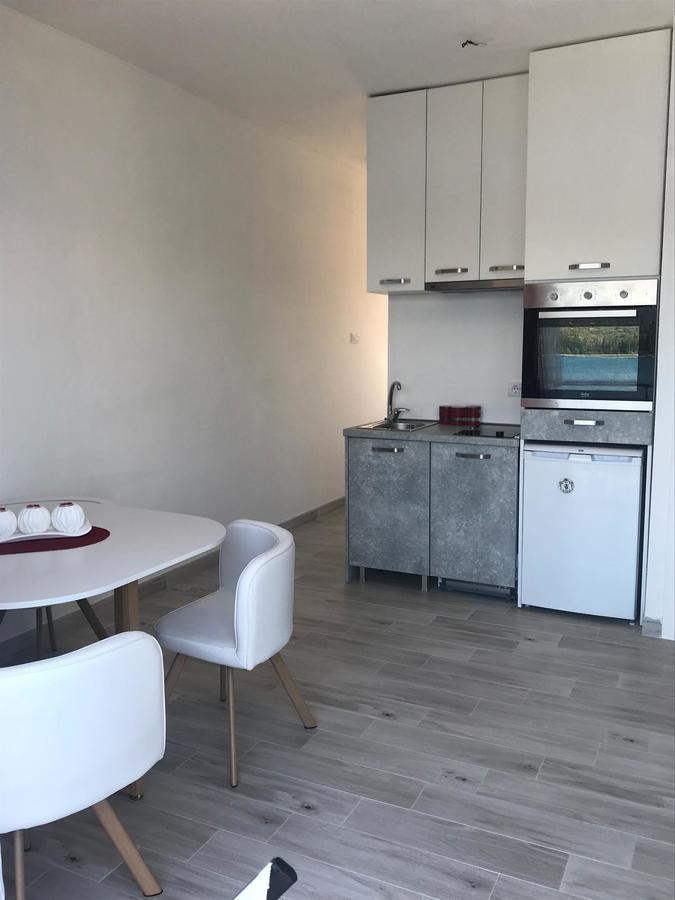 Apartmani Mia Tivat Exteriér fotografie